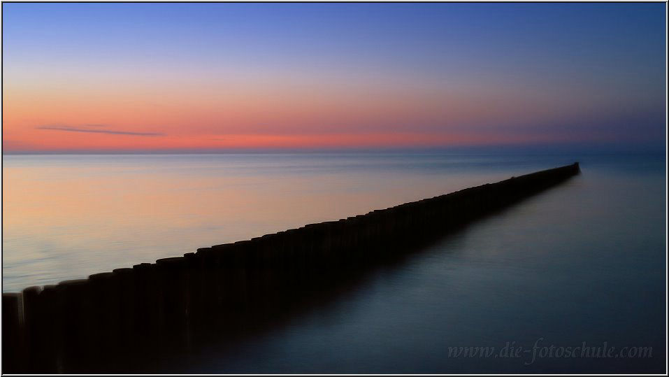 Zur Blauen Stunde am Meer